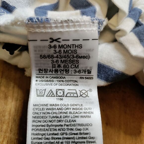 Gap shorts 3 to 6 months cotton white blue  ruffles baby girl summer - Picture 2 of 5